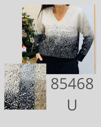 Suéter de mujer en tonos degradados de blanco a negro, con cuello en V.