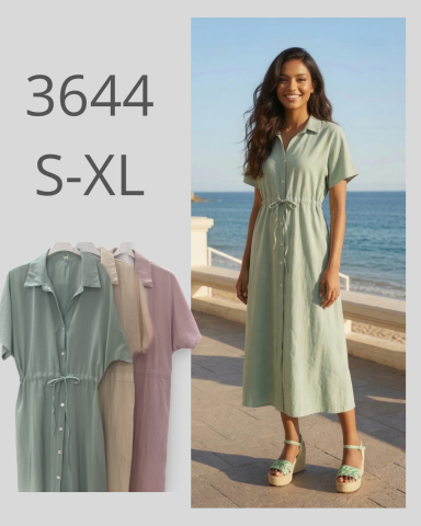 Vestido largo de botones en verde, con modelo junto al mar y opciones en otros colores.