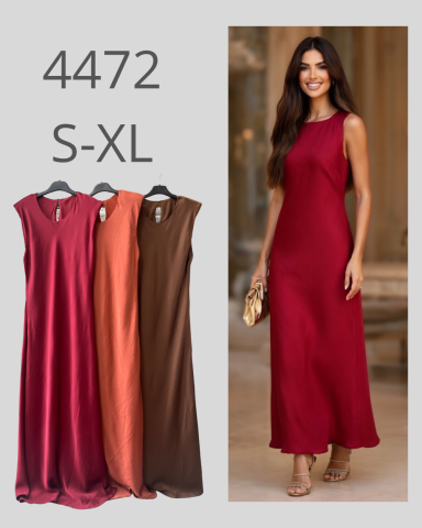 Vestuarios de vestido largo en varios colores, modelo en tono burdeos posando.