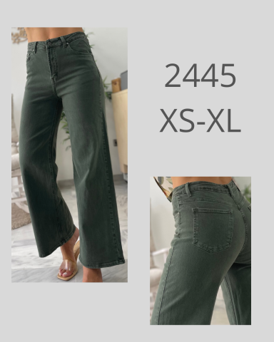 Pantalones de corte recto en color verde, disponibles en tallas XS a XL.