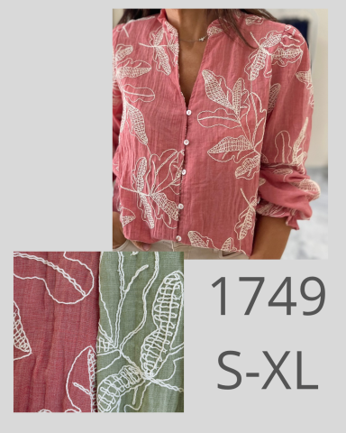 Camisa de manga larga en tonos coral con diseño de hojas blancas, disponible en tallas S-XL.