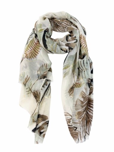 Bufanda ligera con estampado de hojas en tonos marrón y beige.
