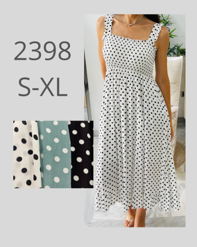 Vestido largo a rayas con tirantes, disponible en tallas S-XL, en tres colores.