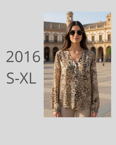 Camisa estampada con botones, modelo 2016, tallas S-XL, en ambiente urbano.